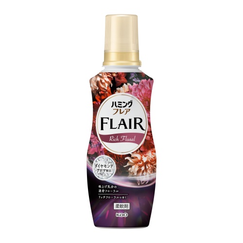 KAO Кондиционер для белья "Humming FLAIR" (концентрат / аромат «Роскошные букет» ) 520 мл