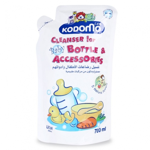 LION "Кодомо" Жидкость для мытья бутылок и сосок (0+) 700мл